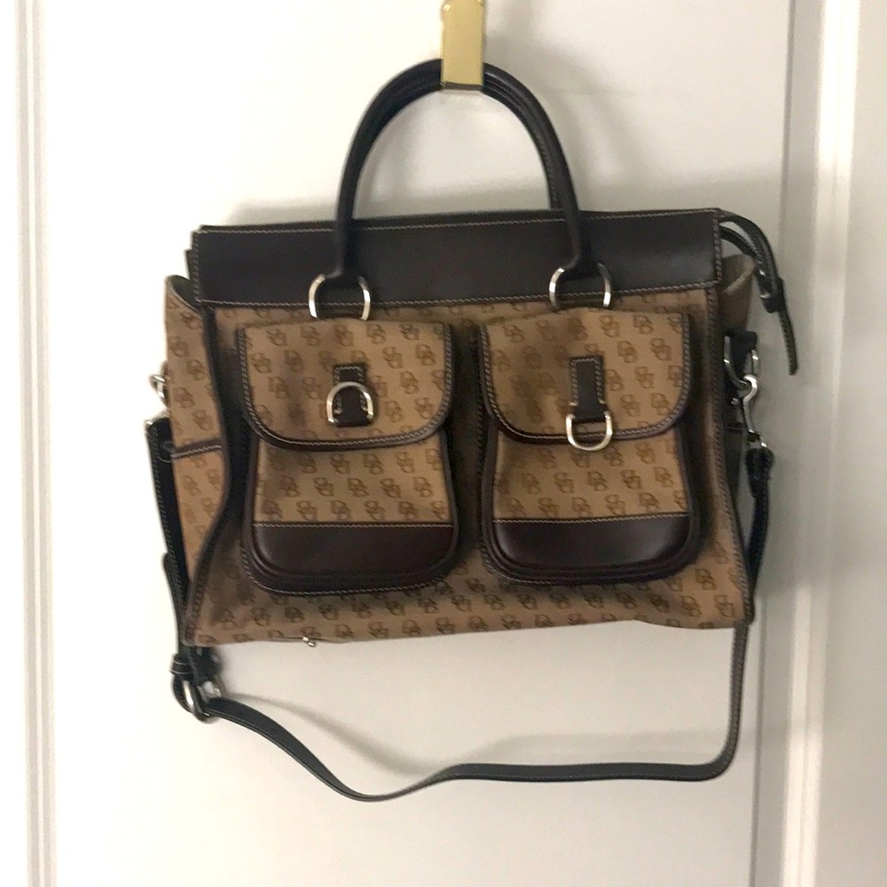 Dooney & Bourke Signature Fabric Zippered Tote